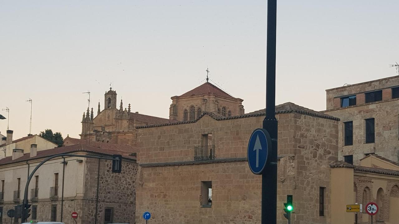 Apartamento Loft Estudio Catedral Casa Lis Salamanca Exterior foto